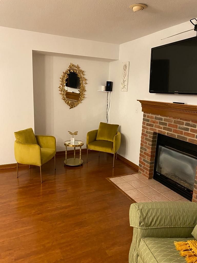 Furnished Finder property 609919_1 photo 12