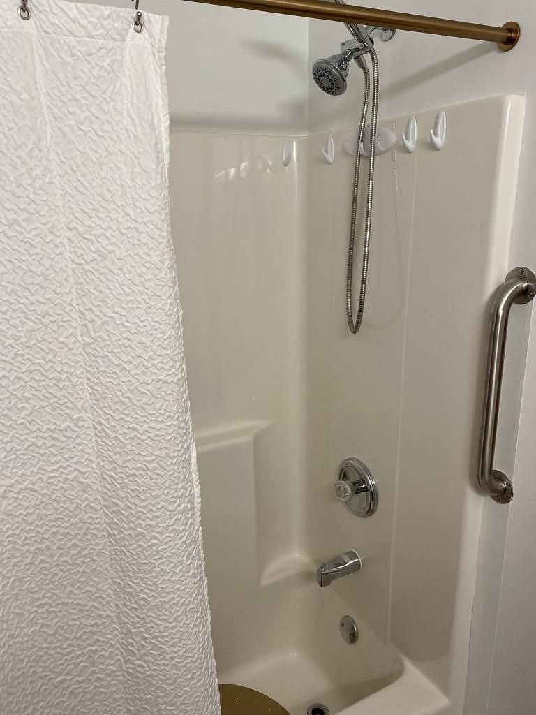Furnished Finder property 609919_1 photo 18