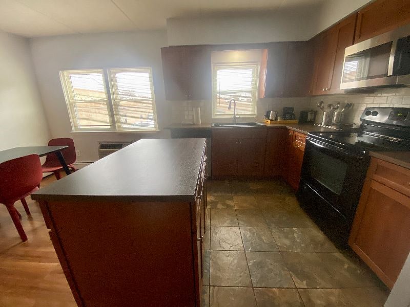 Furnished Finder property 609927_2 photo 30