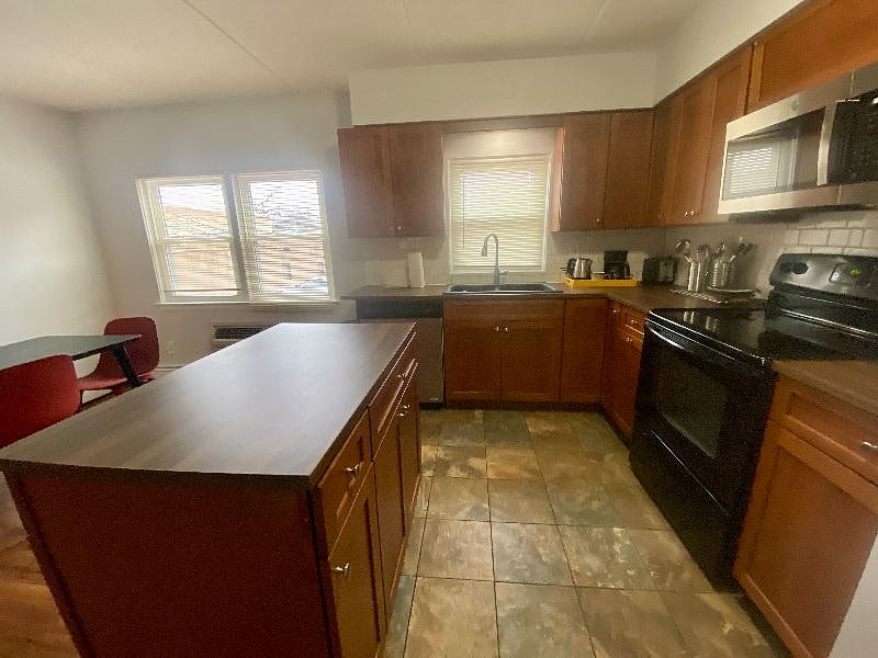 Furnished Finder property 609927_2 photo 31