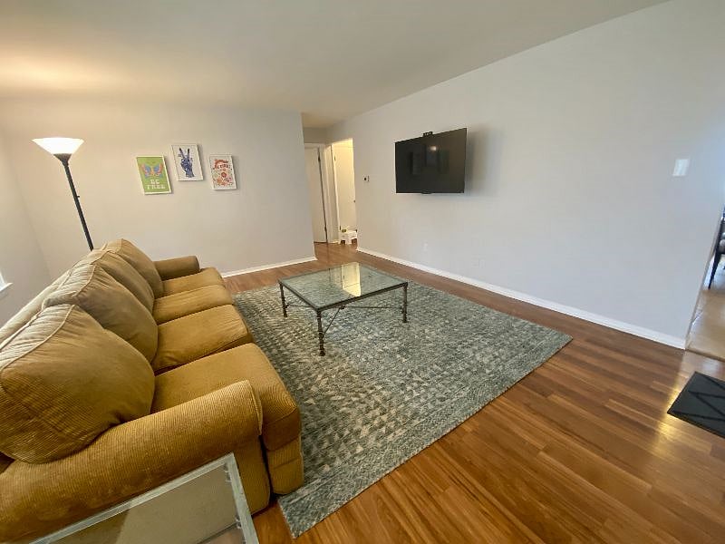 Furnished Finder property 609927_3 photo 12