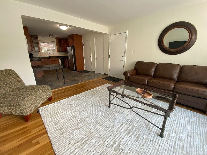 Furnished Finder property 609935_2 photo 5