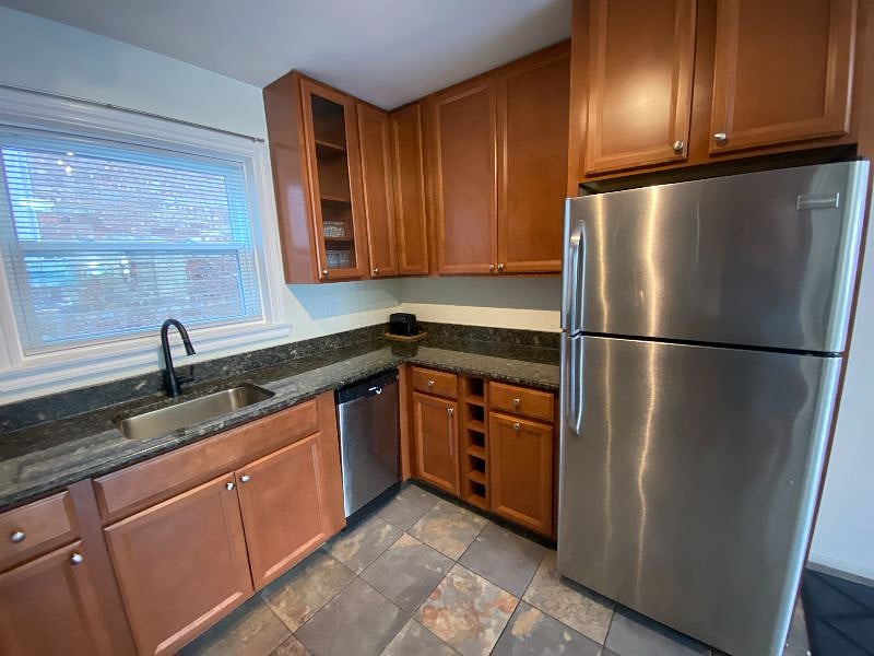 Furnished Finder property 609935_2 photo 12