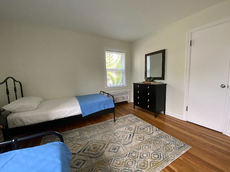 Furnished Finder property 609935_2 photo 33