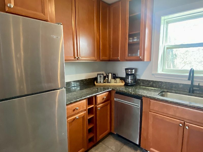 Furnished Finder property 609935_4 photo 10