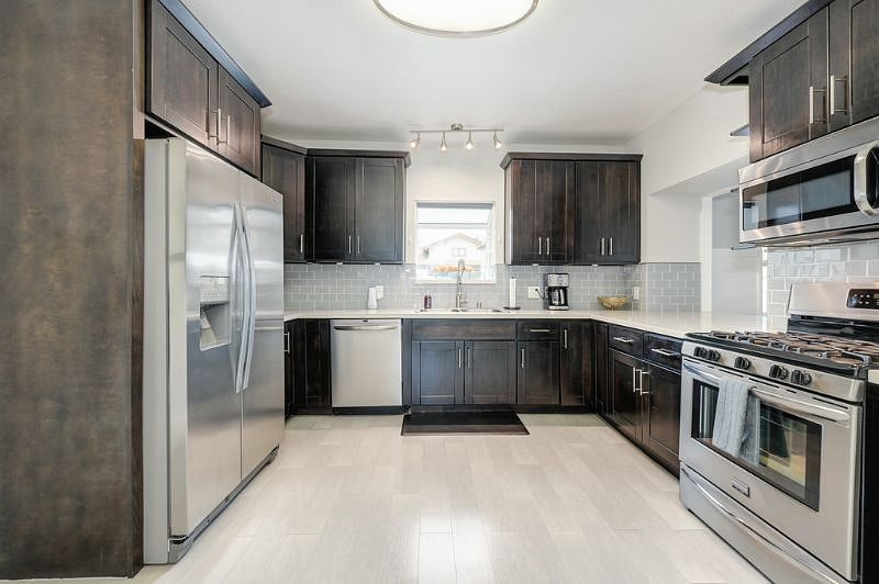 Furnished Finder property 609941_1 photo 4
