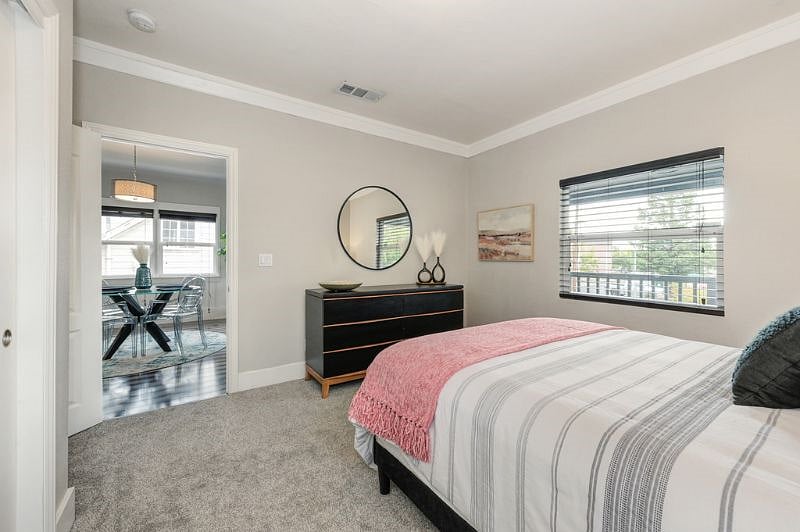 Furnished Finder property 609941_1 photo 18