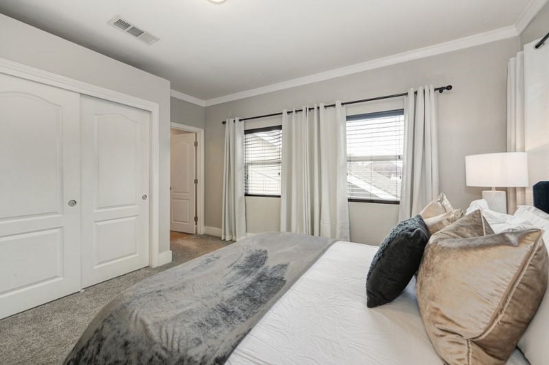 Furnished Finder property 609941_1 photo 23