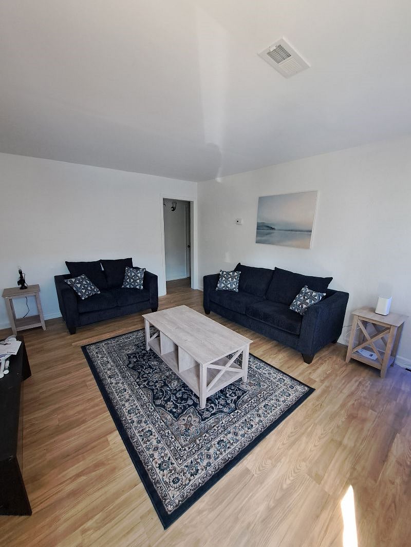 Furnished Finder property 609961_1 photo 21