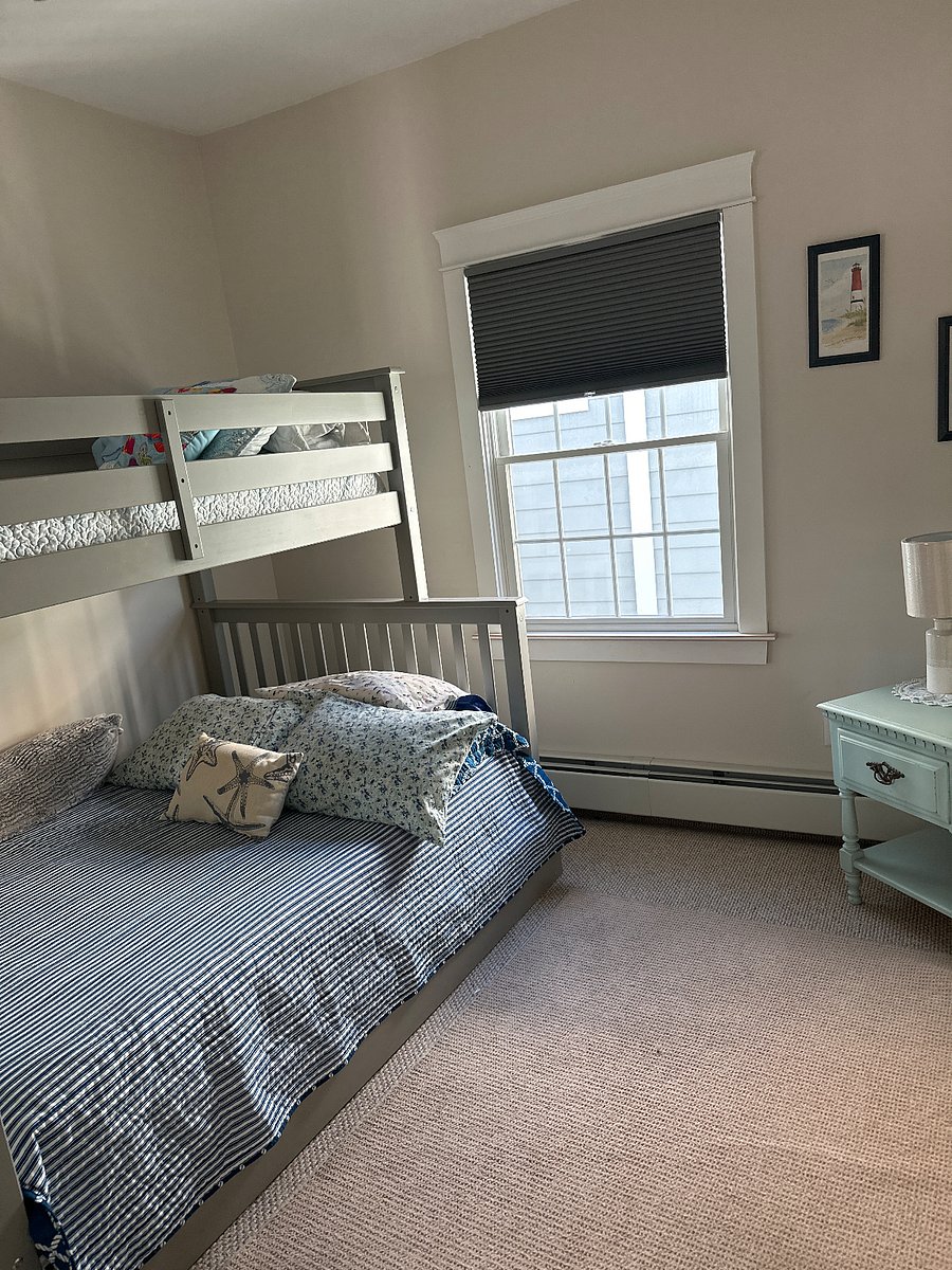 Furnished Finder property 610012_1 photo 9