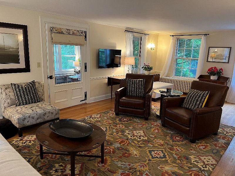 Furnished Finder property 610014_1 photo 16