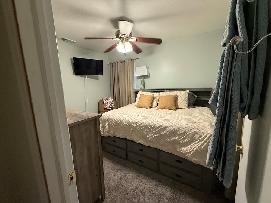 Furnished Finder property 610015_1 photo 32