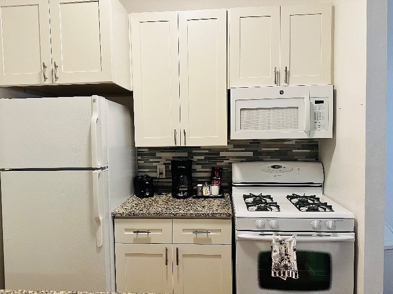 Furnished Finder property 610035_1 photo 13