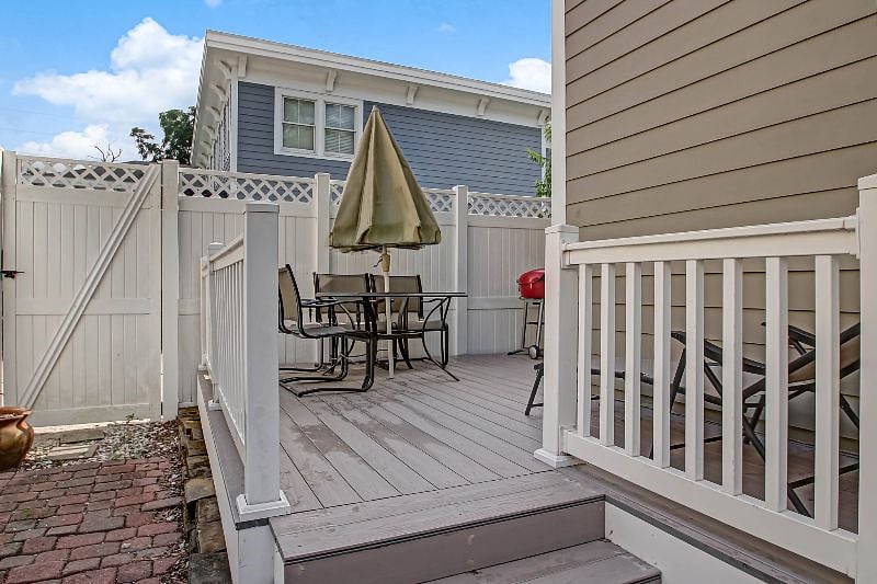 Furnished Finder property 610039_1 photo 8