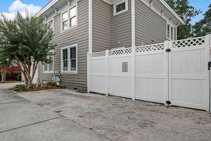 Furnished Finder property 610039_1 photo 9