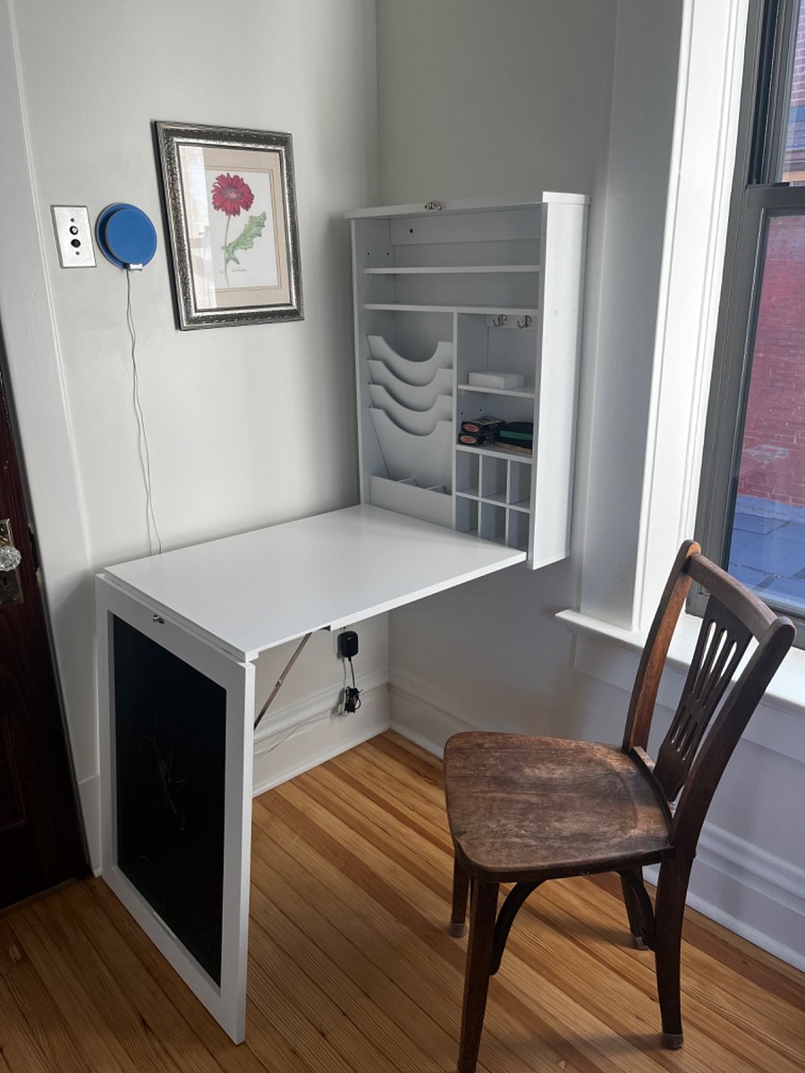 Bedroom interior: desk space