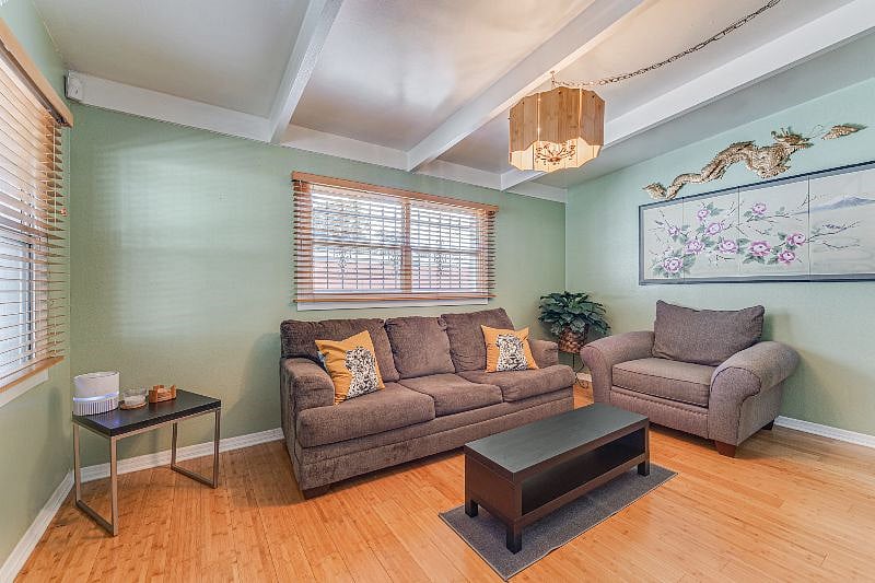Furnished Finder property 610083_1 photo 4