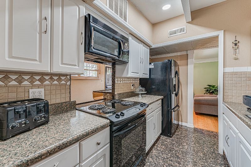 Furnished Finder property 610083_1 photo 7