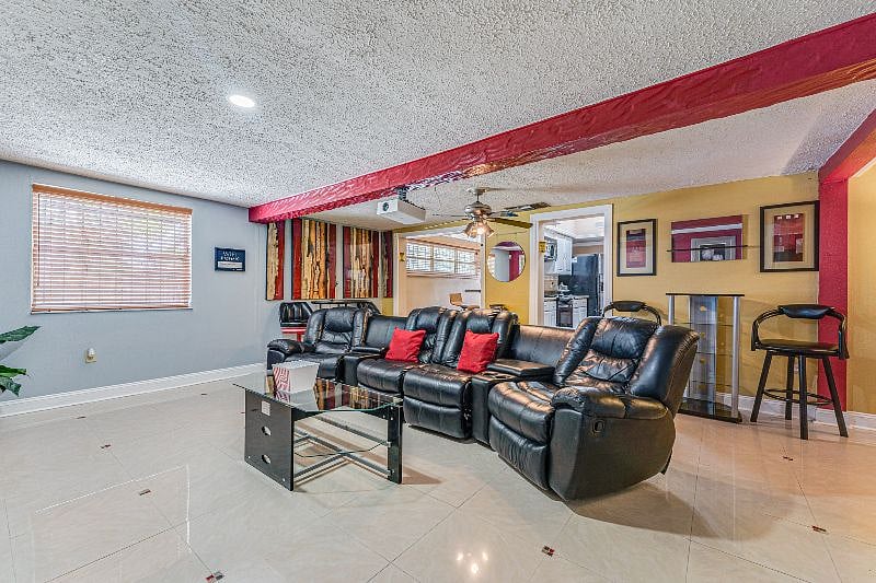 Furnished Finder property 610083_1 photo 16