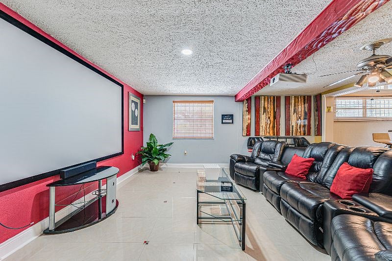 Furnished Finder property 610083_1 photo 17