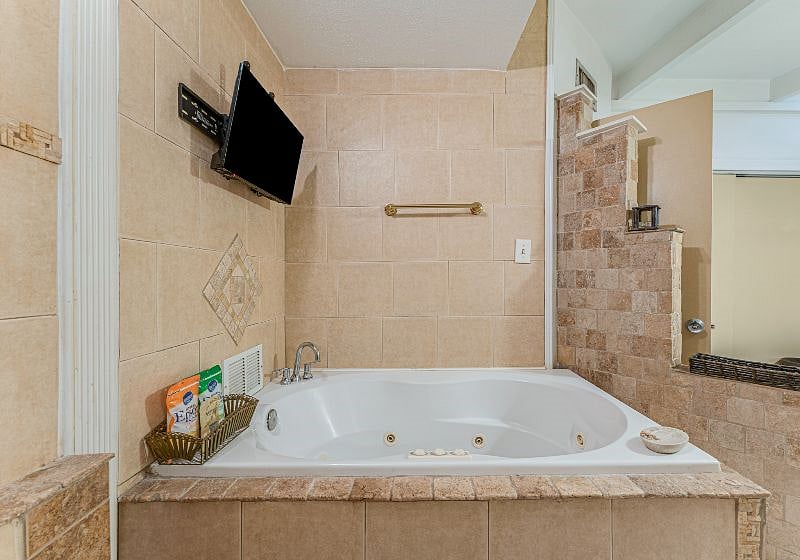 Furnished Finder property 610083_1 photo 28