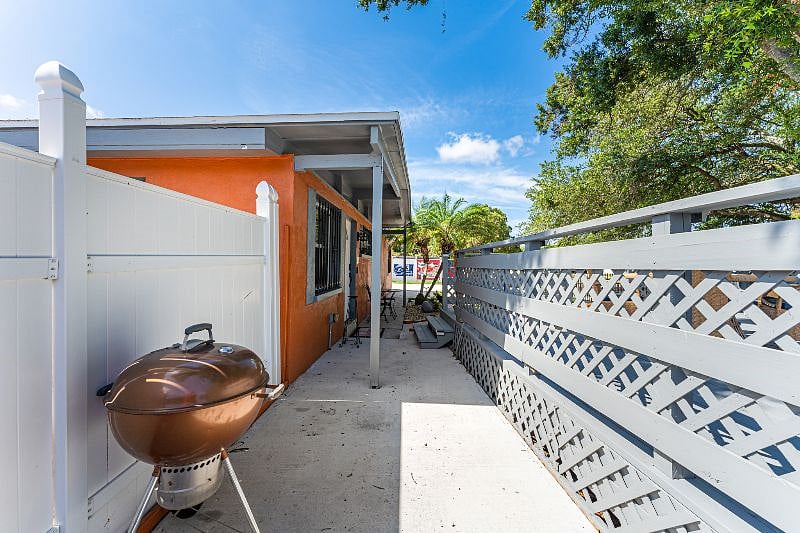 Furnished Finder property 610083_1 photo 38