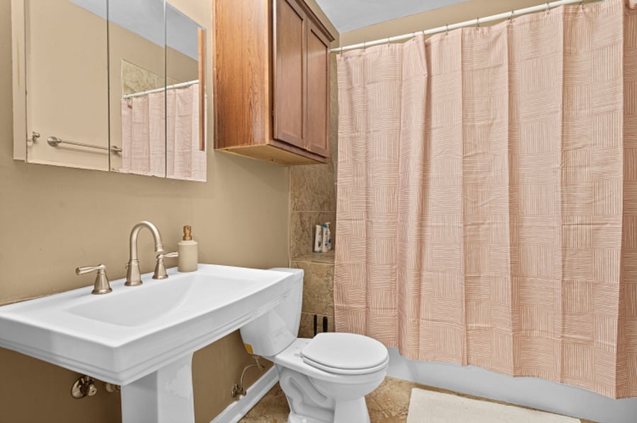 Furnished Finder property 610091_1 photo 21