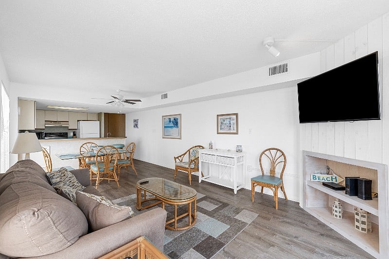 Furnished Finder property 610110_2 photo 5