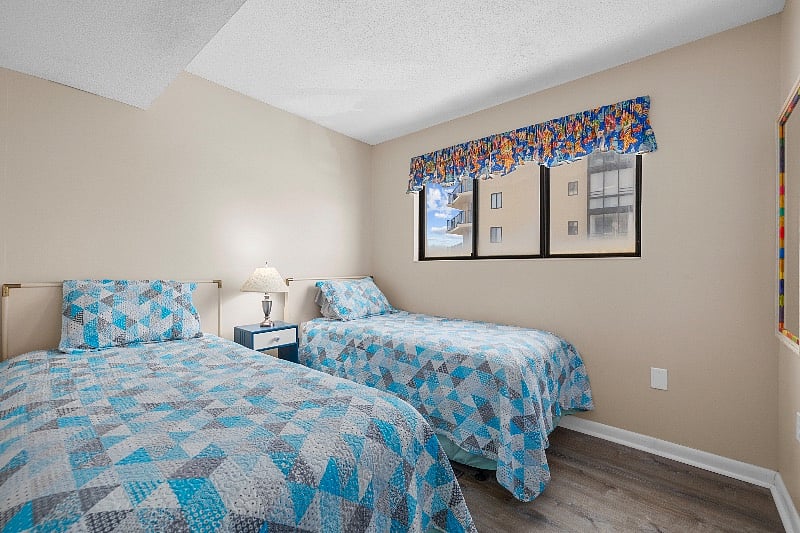 Furnished Finder property 610110_2 photo 13