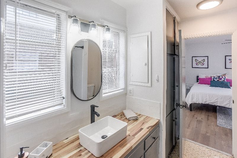 Furnished Finder property 610116_1 photo 14