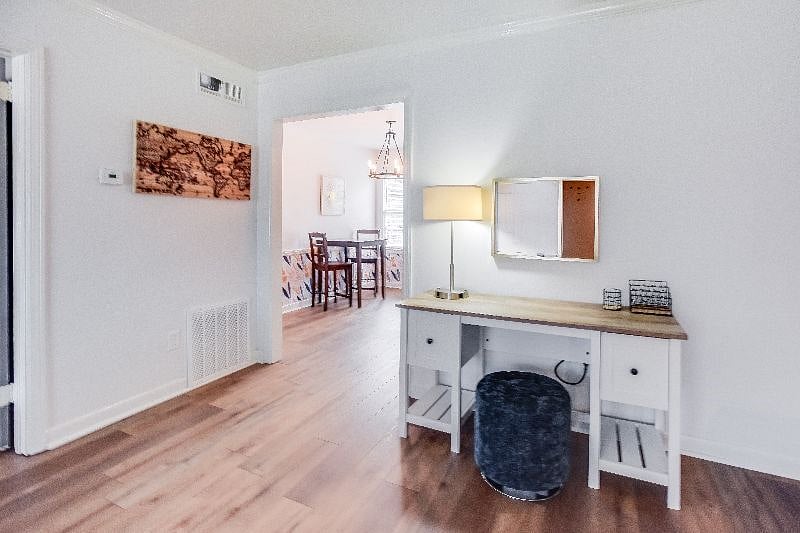 Furnished Finder property 610116_1 photo 7