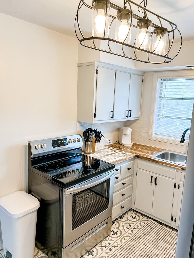 Furnished Finder property 610135_1 photo 10