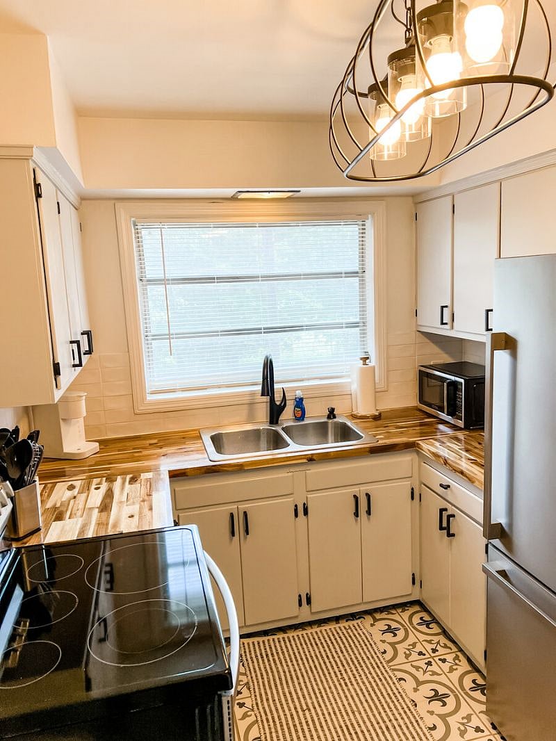 Furnished Finder property 610135_1 photo 11