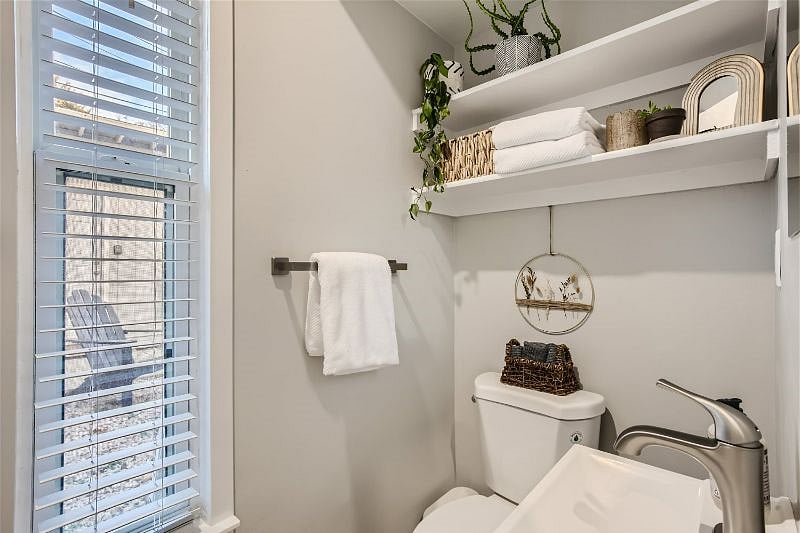 Furnished Finder property 610185_1 photo 5