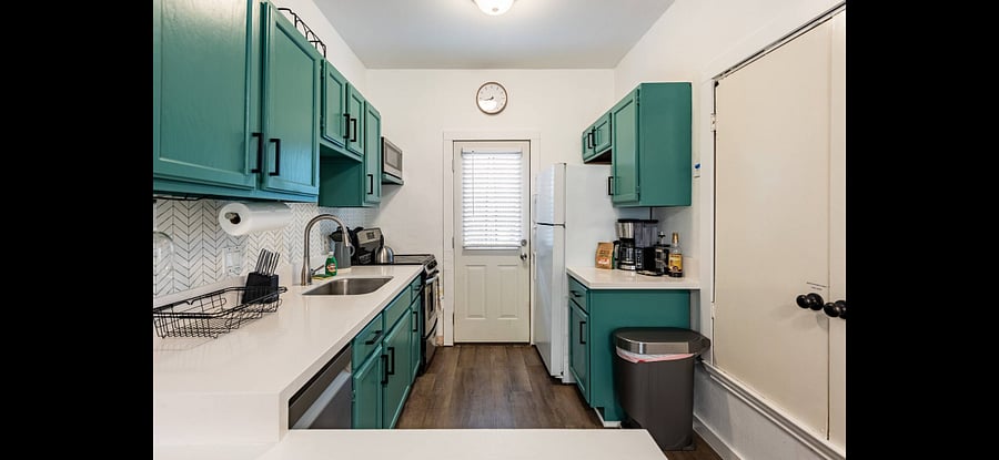Furnished Finder property 610189_1 photo 2