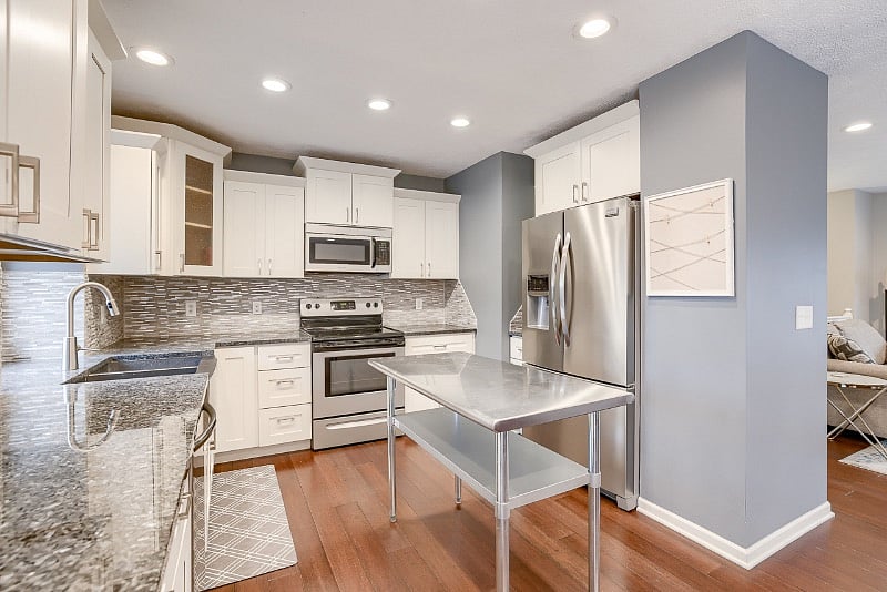 Furnished Finder property 610202_1 photo 3