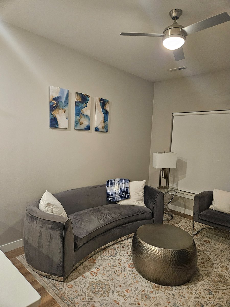Furnished Finder property 610212_1 photo 8