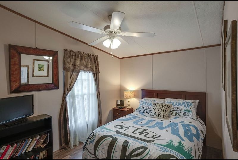 Furnished Finder property 610223_1 photo 22