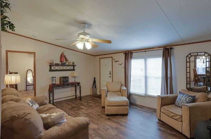 Furnished Finder property 610223_1 photo 16