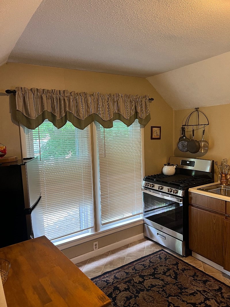Furnished Finder property 610246_1 photo 9