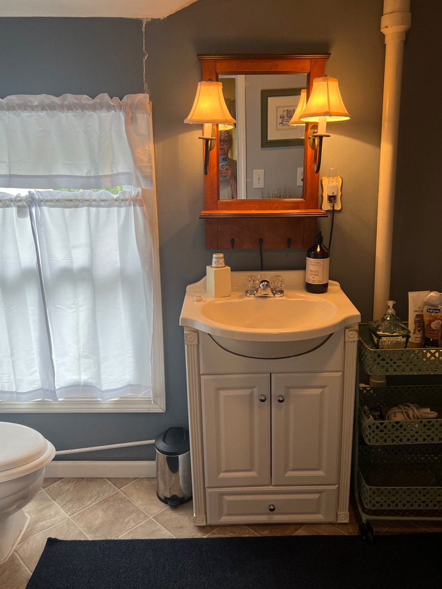 Furnished Finder property 610246_1 photo 8