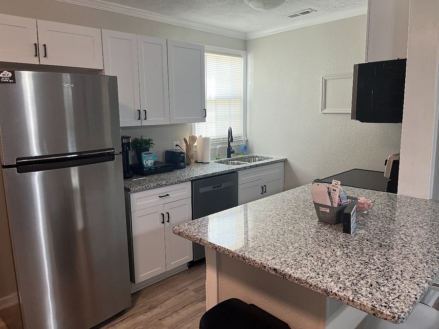 Furnished Finder property 610249_1 photo 3