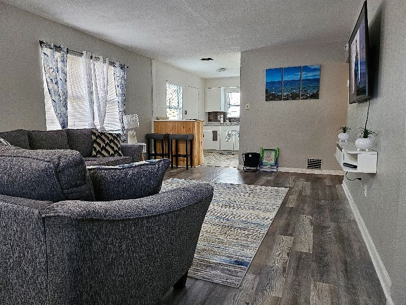 Furnished Finder property 610315_1 photo 10