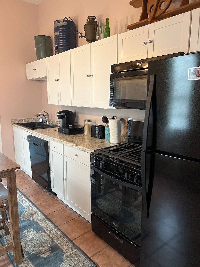 Furnished Finder property 610322_1 photo 5