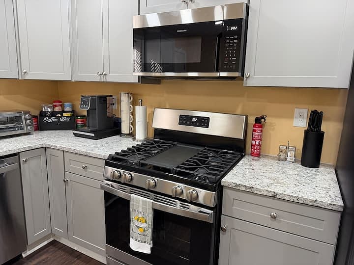 Furnished Finder property 610327_1 photo 36