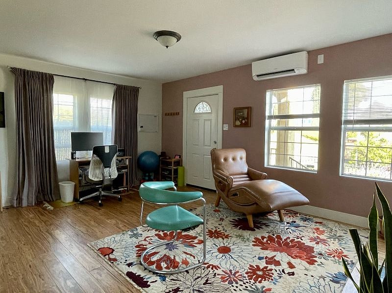 Furnished Finder property 610346_1 photo 5