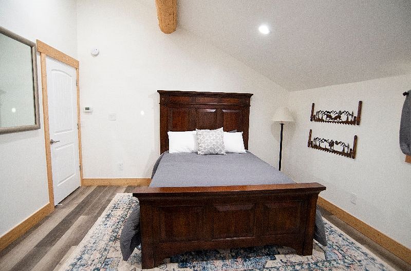 Furnished Finder property 610407_1 photo 4