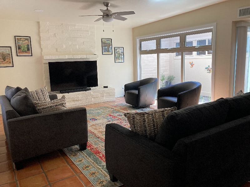 Furnished Finder property 610409_1 photo 9
