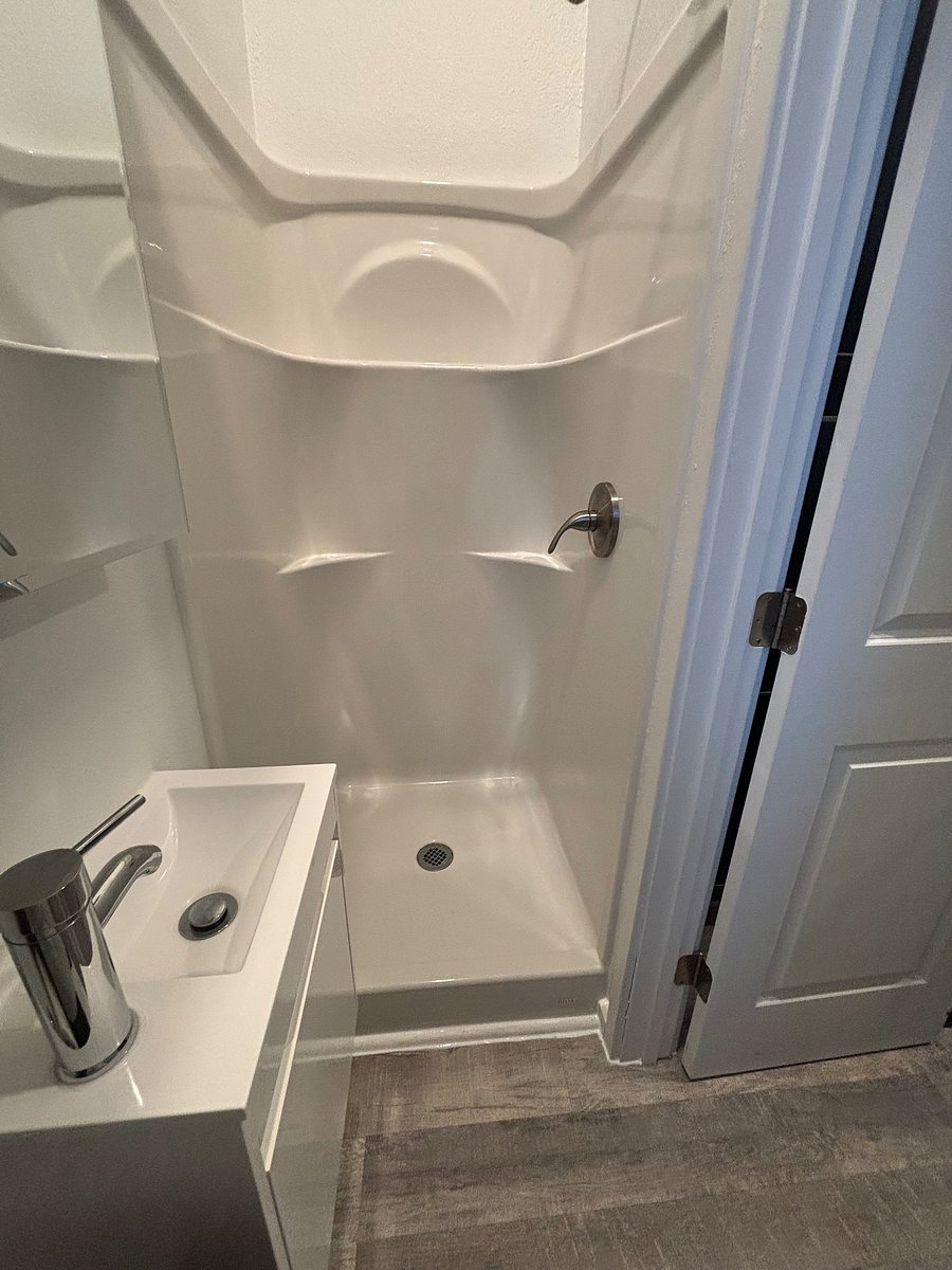 Furnished Finder property 610428_1 photo 8