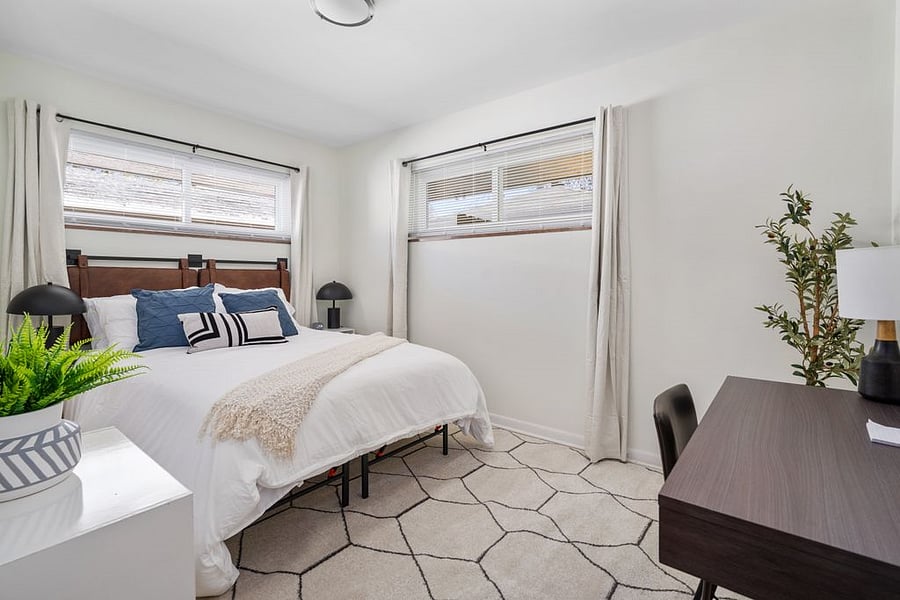 Furnished Finder property 610449_1 photo 15